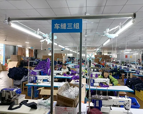 深圳服装工厂定制起订量及流程解析